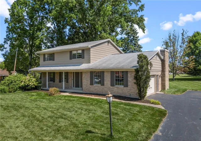 Photo 3 of Single family home for sale at 4924 Concordia Cir, Dayton, OH 45440 | MLS# 964234 | Listing updated on 2026-10-02