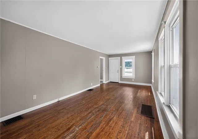Photo 3 of Single family home for sale at 23 N Elm Ave, Fairborn, OH 45324 | MLS# 963531 | Listing updated on 2026-10-01