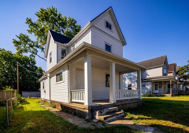Photo 2 of Single family home for sale at 40 Drake Ave, Dayton, OH 45405 | MLS# 964077 | Listing updated on 2026-09-16