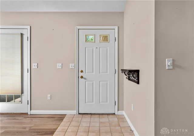 Photo 4 of Condo for sale at 2421 Patrick Blvd, Dayton, OH 45431 | MLS# 963665 | Listing updated on 2026-09-20