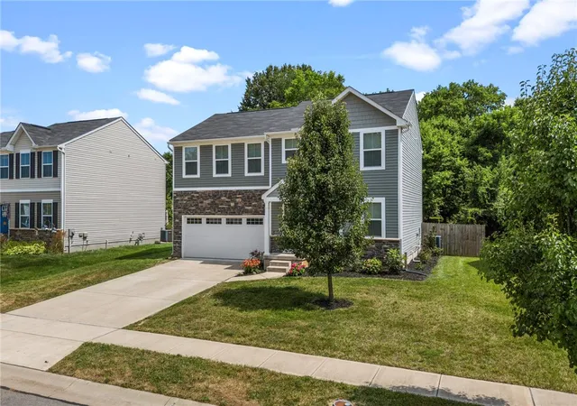 Photo 2 of Single family home for sale at 2669 Kingman Dr, Xenia, OH 45385 | MLS# 964399 | Listing updated on 2026-08-30