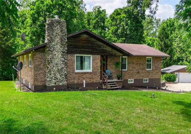 Photo 3 of Sale Pending at 8721 Verona Rd, Lewisburg, OH 45338 | MLS# 964269 | Listing updated on 2026-09-14