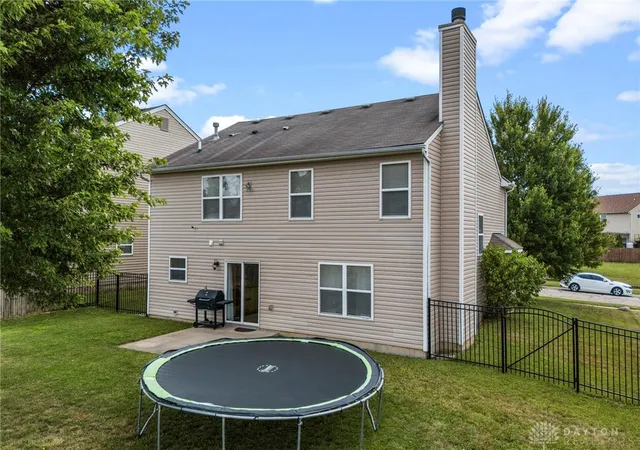 Photo 3 of Single family home for sale at 1027 Gleason Dr, Dayton, OH 45424 | MLS# 964281 | Listing updated on 2026-09-17