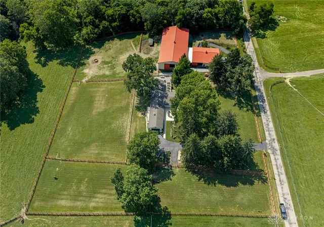 Single family home for sale at 3385 Middle Run Rd, Waynesville, OH 45068 | MLS# 964105