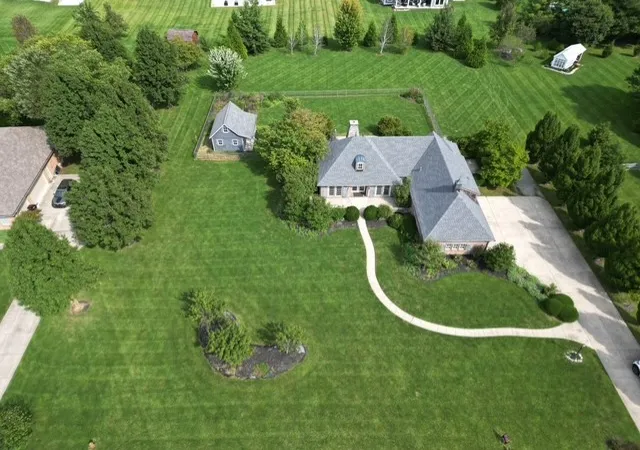 Photo 1 of Single family home for sale at 1574 Vicki Ln, Lebanon, OH 45036 | MLS# 964450 | Listing updated on 2026-10-06