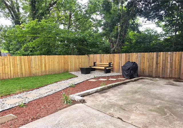 Photo 2 of Single family home for sale at 552 Evergreen Ave, Dayton, OH 45402 | MLS# 964183 | Listing updated on 2026-09-13