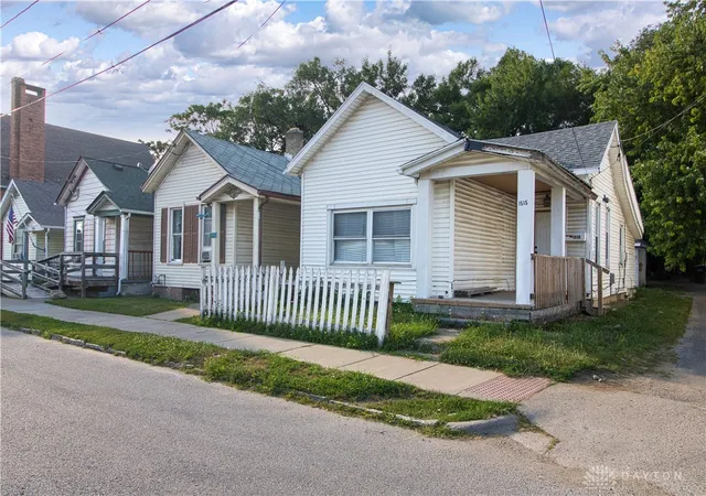 Photo 1 of Single family home for sale at 1515 Chapel St, Dayton, OH 45404 | MLS# 964424 | Listing updated on 2026-09-03