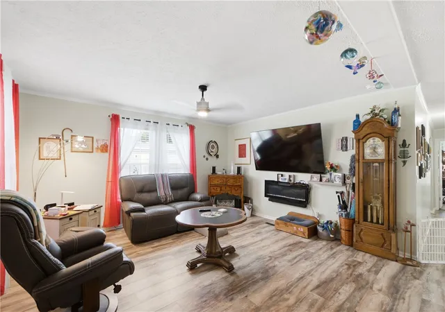 Photo 3 of Single family home for sale at 424 Park Hills Xing, Fairborn, OH 45324 | MLS# 964536 | Listing updated on 2026-10-04