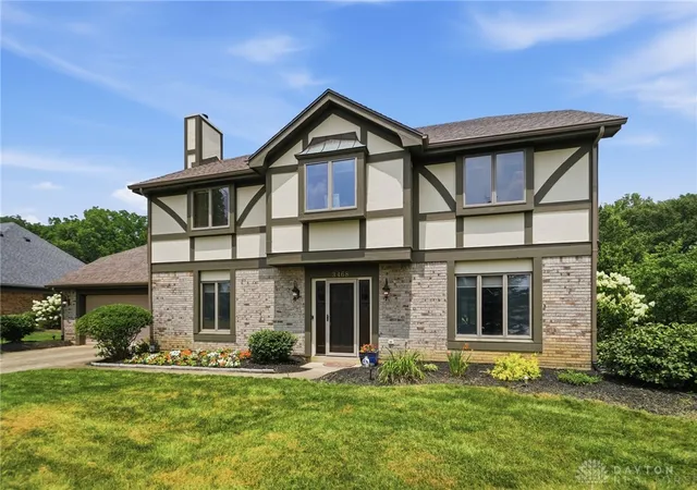 Photo 3 of Sale Pending at 3468 Fairwood Dr, Beavercreek, OH 45432 | MLS# 964545 | Listing updated on 2026-08-31