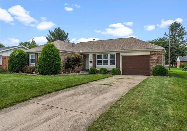 Photo 3 of Single family home for sale at 619 Hiatt Ave, Wilmington, OH 45177 | MLS# 963792 | Listing updated on 2026-09-30