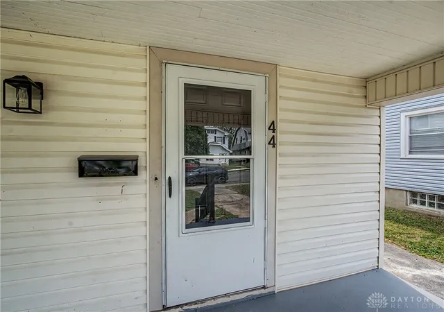 Photo 4 of Single family home for sale at 44 E Beechwood Ave, Dayton, OH 45405 | MLS# 964792 | Listing updated on 2026-09-23