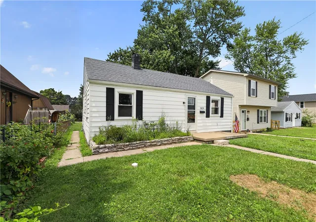 Photo 3 of Single family home for sale at 2829 Haig Ave, Dayton, OH 45419 | MLS# 964033 | Listing updated on 2026-09-03