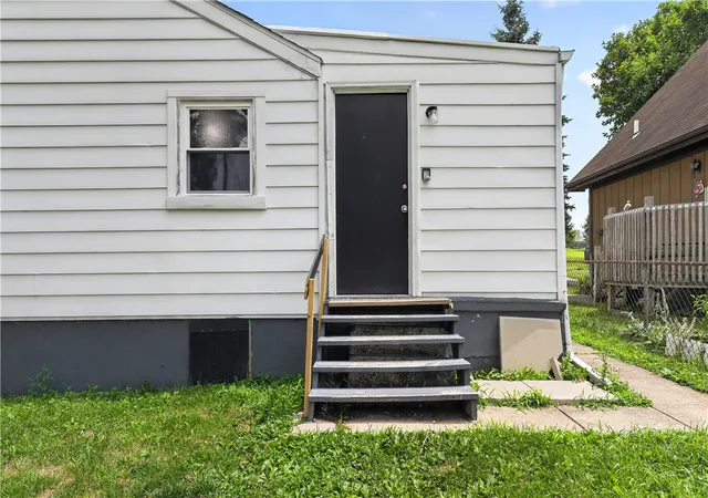Photo 4 of Single family home for sale at 2829 Haig Ave, Dayton, OH 45419 | MLS# 964033 | Listing updated on 2026-09-03