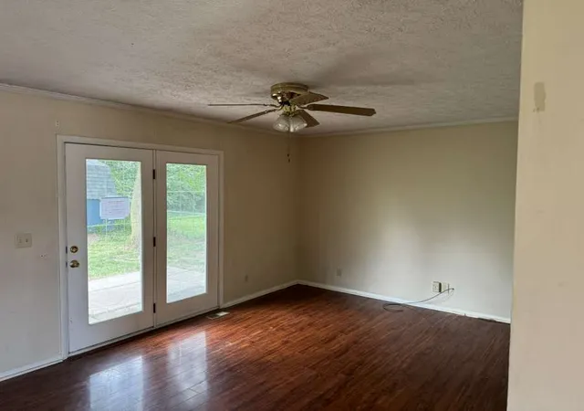 Photo 2 of Sale Pending at 6673 Emerald Ave, Enon, OH 45323 | MLS# 964878 | Listing updated on 2026-09-30