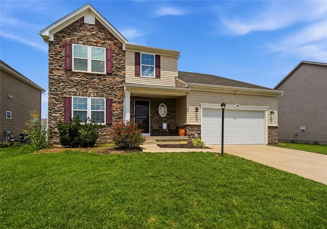 Photo 1 of Single family home for sale at 4385 Saratoga Pl, Dayton, OH 45424 | MLS# 964879 | Listing updated on 2026-09-04