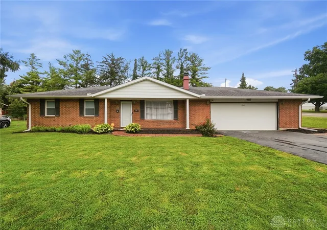Photo 3 of Single family home for sale at 296 E Pike St, South Lebanon, OH 45065 | MLS# 963688 | Listing updated on 2026-09-17