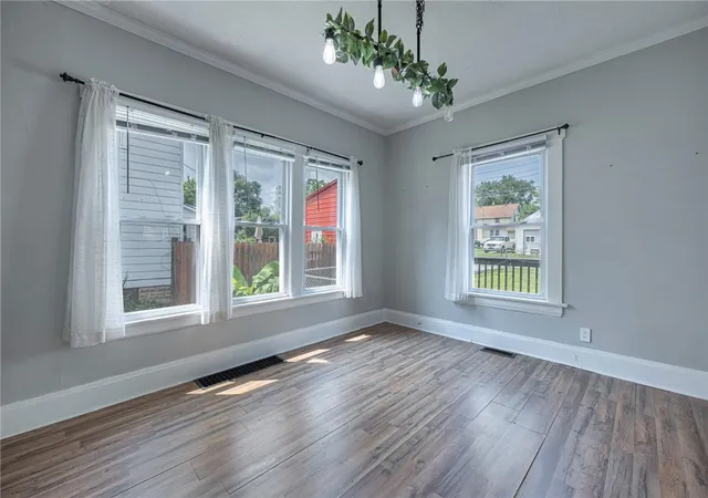 Photo 4 of Single family home for sale at 308 Ridge Rd, Springfield, OH 45503 | MLS# 964995 | Listing updated on 2026-09-17
