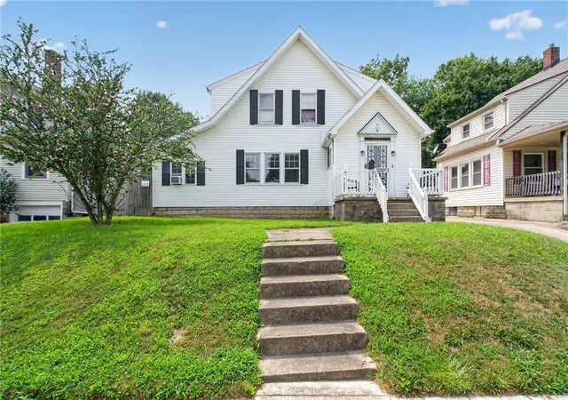 Photo 2 of Single family home for sale at 1225 Glenmore Dr, Springfield, OH 45503 | MLS# 965011 | Listing updated on 2026-09-22