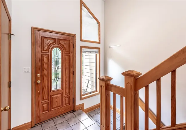 Photo 3 of Single family home for sale at 180 Eleanor Dr, Springboro, OH 45066 | MLS# 964712 | Listing updated on 2026-10-04