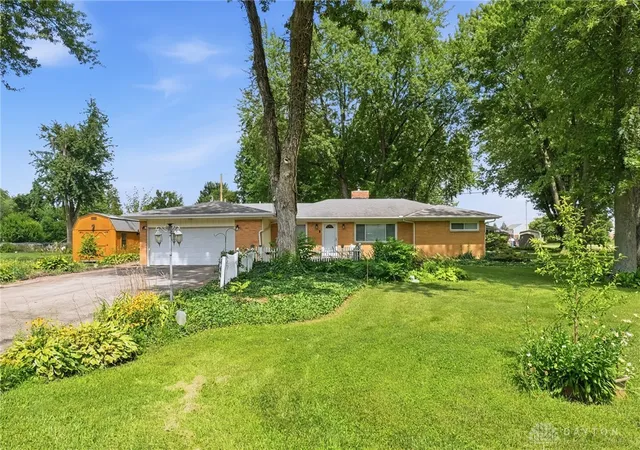 Photo 1 of Sale Pending at 9634 Mintwood Rd, Dayton, OH 45458 | MLS# 963049 | Listing updated on 2026-09-07