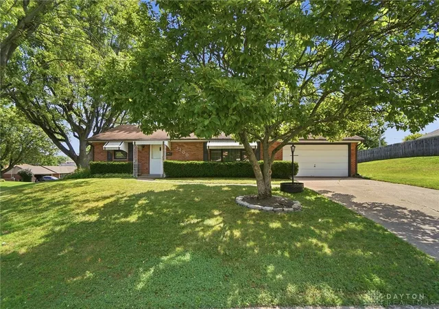 Photo 1 of Single family home for sale at 3200 Chandler Ct, Dayton, OH 45420 | MLS# 965013 | Listing updated on 2026-09-10