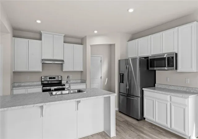 Photo 2 of Single family home for sale at 169 Cresting Rd, Fairborn, OH 45324 | MLS# 965054 | Listing updated on 2026-09-06