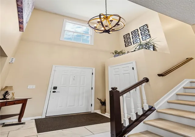 Photo 3 of Single family home for sale at 5783 Barbara Dr, Hilliard, OH 43026 | MLS# 965131 | Listing updated on 2026-09-10
