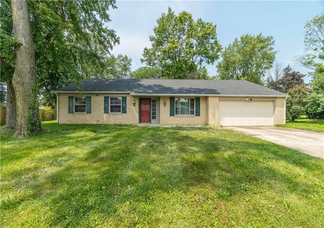 Single family home for sale at 6417 Brushwood Ct, Dayton, OH 45415 | MLS# 965182