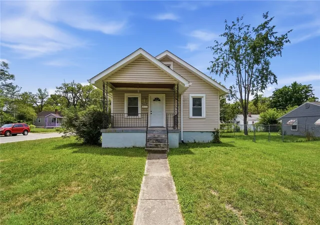 Photo 2 of Single family home for sale at 4400 Prescott Ave, Dayton, OH 45406 | MLS# 963719 | Listing updated on 2026-09-04