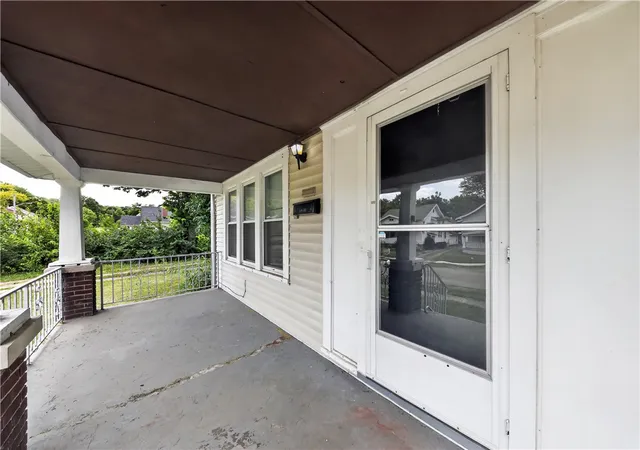 Photo 3 of Sale Pending at 37 Redder Ave, Dayton, OH 45405 | MLS# 964657 | Listing updated on 2026-09-23
