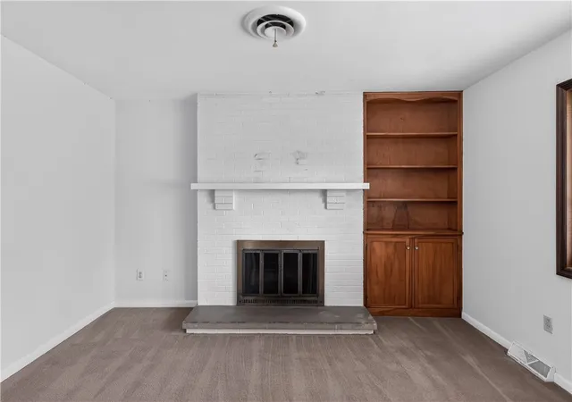 Photo 4 of Single family home for sale at 5101 Durwood Rd, Dayton, OH 45429 | MLS# 964432 | Listing updated on 2026-09-03