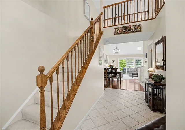 Listing Photo 4 - Condo for sale in building located at 2552 Greenlefe Dr, Beavercreek, OH 45431