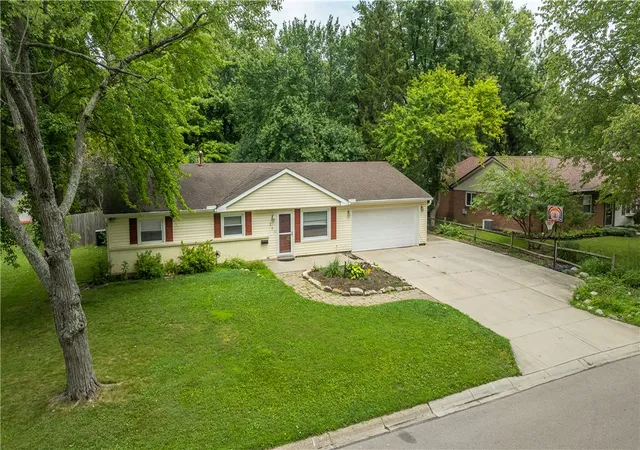 Photo 3 of Sale Pending at 205 Weller Ave, Dayton, OH 45458 | MLS# 965246 | Listing updated on 2026-09-08