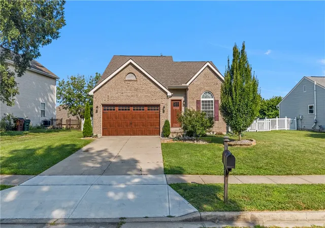 Single family home for sale at 2014 Clearstream Way, Englewood, OH 45315 | MLS# 965291