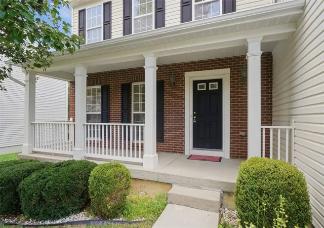 Photo 3 of Single family home for sale at 316 Delaware Dr, Maineville, OH 45039 | MLS# 965317 | Listing updated on 2026-09-10