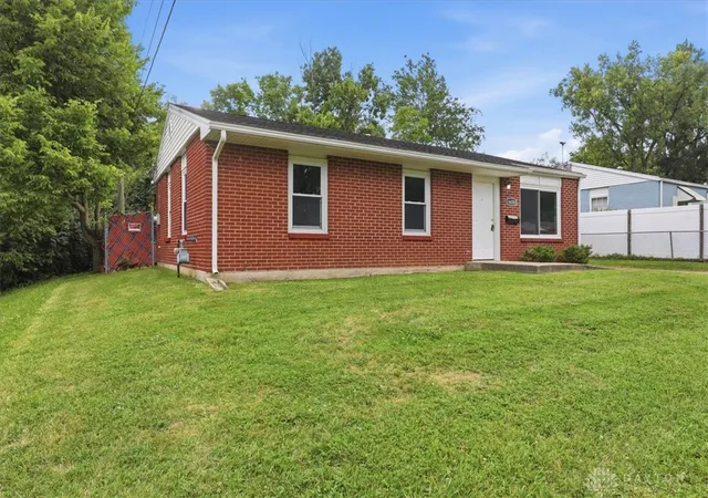 Photo 3 of Single family home for sale at 4420 Engleka Ct, Dayton, OH 45417 | MLS# 965456 | Listing updated on 2026-09-18