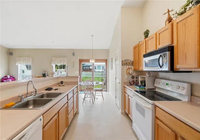 Photo 3 of Single family home for sale at 10183 Keithshire Ct, Miamisburg, OH 45342 | MLS# 963381 | Listing updated on 2026-09-27