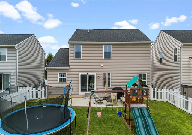 Photo 3 of Sale Pending at 7233 River Birch St, Tipp City, OH 45371 | MLS# 965435 | Listing updated on 2026-09-05