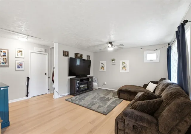 Photo 4 of Sale Pending at 1509 June Dr, Xenia, OH 45385 | MLS# 965098 | Listing updated on 2026-09-11