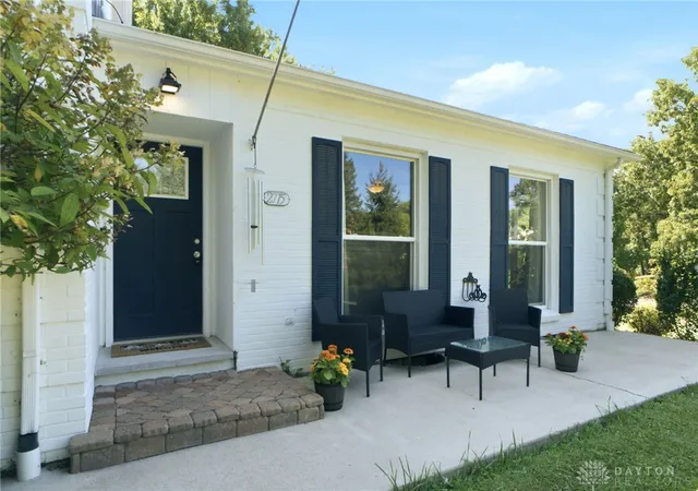 Photo 4 of Sale Pending at 2715 Blue Rock Dr, Beavercreek, OH 45434 | MLS# 965172 | Listing updated on 2026-09-27