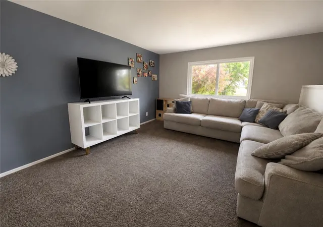 Photo 4 of Single family home for sale at 420 Goldleaf Ave, Vandalia, OH 45377 | MLS# 965560 | Listing updated on 2026-09-21