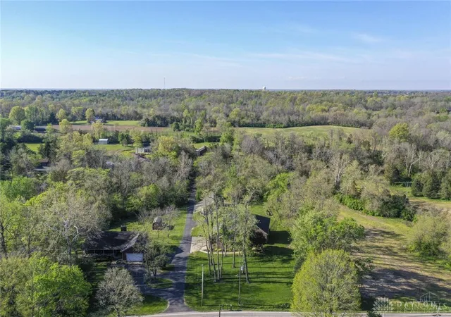 Photo 3 of Single family home for sale at 3681 Wilmington Rd, Lebanon, OH 45036 | MLS# 965571 | Listing updated on 2026-10-03