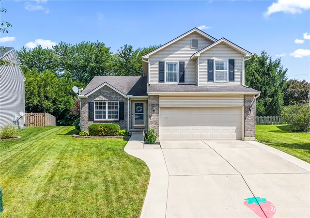 Photo 1 of Sale Pending at 875 Gearhardt Ln, Troy, OH 45373 | MLS# 965464 | Listing updated on 2026-09-26