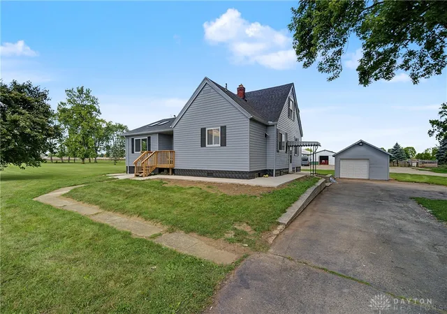 Photo 2 of House for sale at 7195 Singer Rd, Dayton, OH 45424 | MLS# 965591 | Listing updated on 2026-09-04