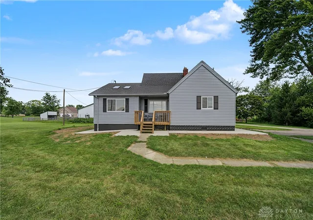 Photo 3 of House for sale at 7195 Singer Rd, Dayton, OH 45424 | MLS# 965591 | Listing updated on 2026-09-04