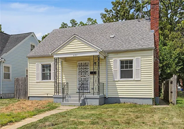 Photo 1 of Single family home for sale at 627 Yale Ave, Dayton, OH 45402 | MLS# 965602 | Listing updated on 2026-10-02