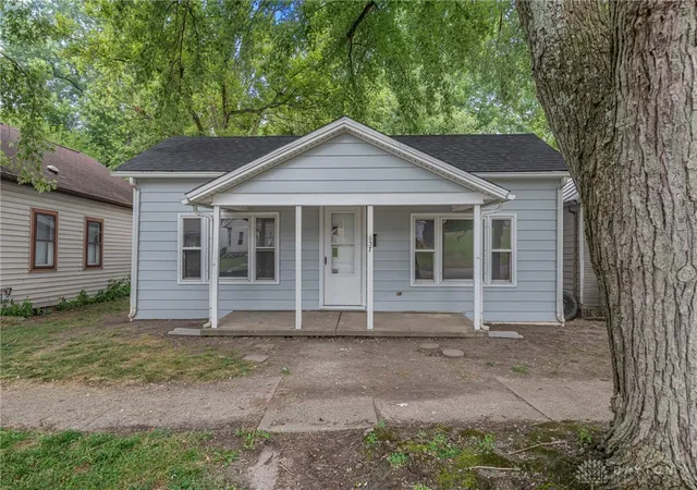 Photo 1 of Single family home for sale at 637 E Main St, Xenia, OH 45385 | MLS# 965603 | Listing updated on 2026-08-31