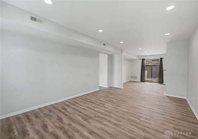 Listing Photo 5 - Condo for sale in building located at 4645 Merrick Dr, Dayton, OH 45415
