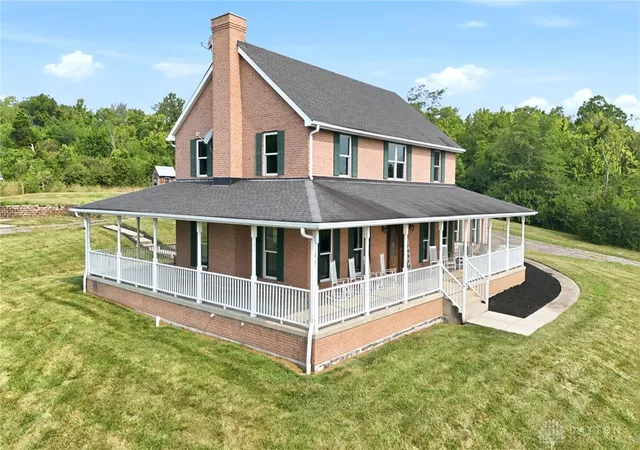 Photo 4 of Single family home for sale at 5195 Elk Crk Rd, Middletown, OH 45042 | MLS# 965220 | Listing updated on 2026-09-12