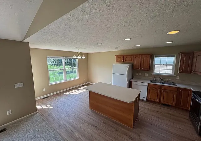 Photo 4 of Single family home for sale at 2712 Fieldbrook Ct, Troy, OH 45373 | MLS# 965696 | Listing updated on 2026-10-07